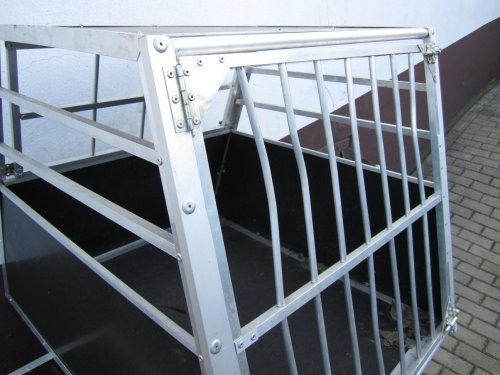 Verbogene Gitterstäbe Verbogene Gitterstäbe